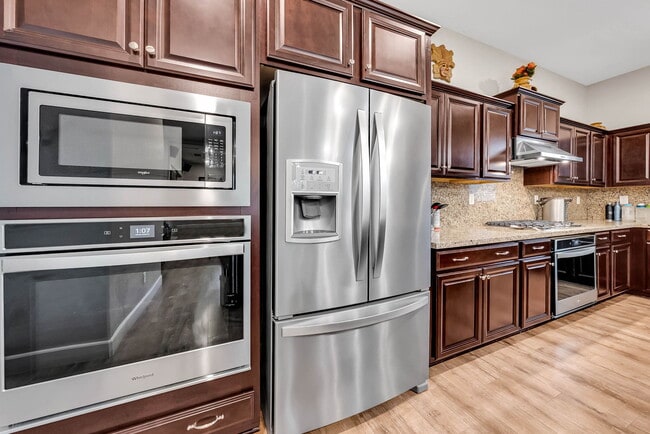 Photo - 33 Irby Ranch Dr