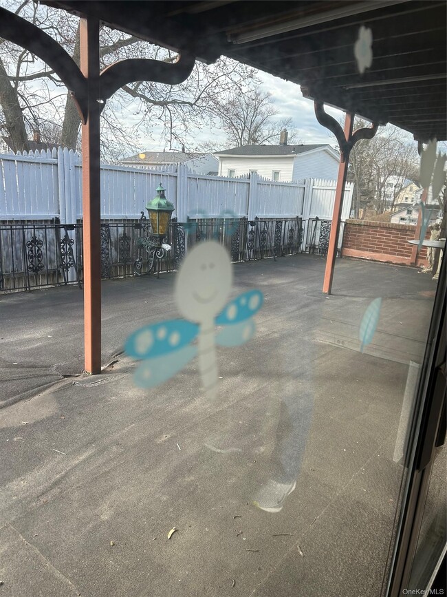 Building Photo - 125 W Hoffman Ave