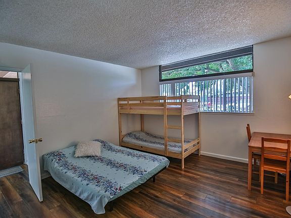 Photo - "Charming 3-Bedroom Home with Granite Touc...