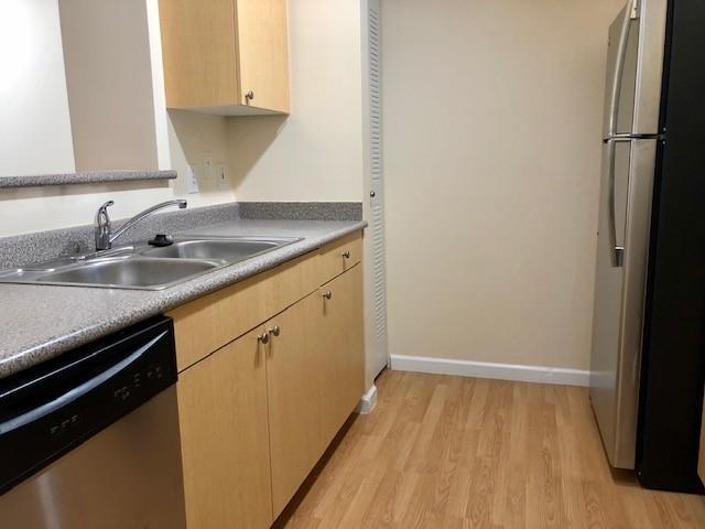 Photo - 1919 Van Buren St Unit 212A