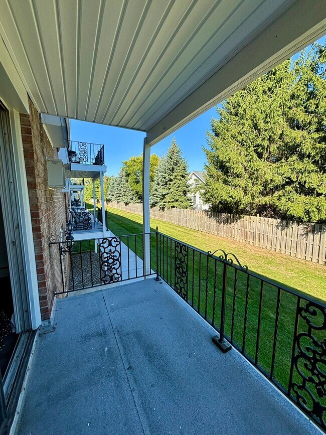 Photo - 110 Losson Rd Unit 06-01