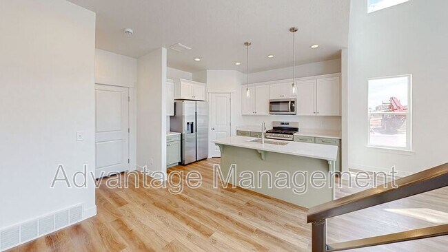 Photo - 1583 Stark Dr