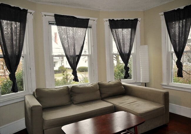 Photo - 592 Central Avenue Unidad Apt 1