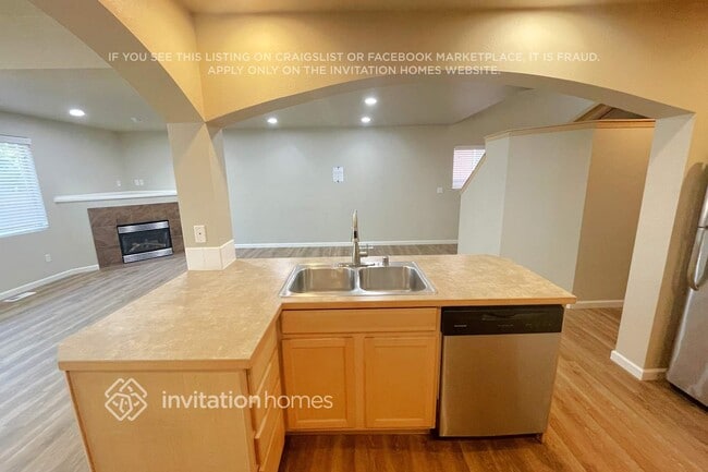 Photo - 7325 178 St Ct E