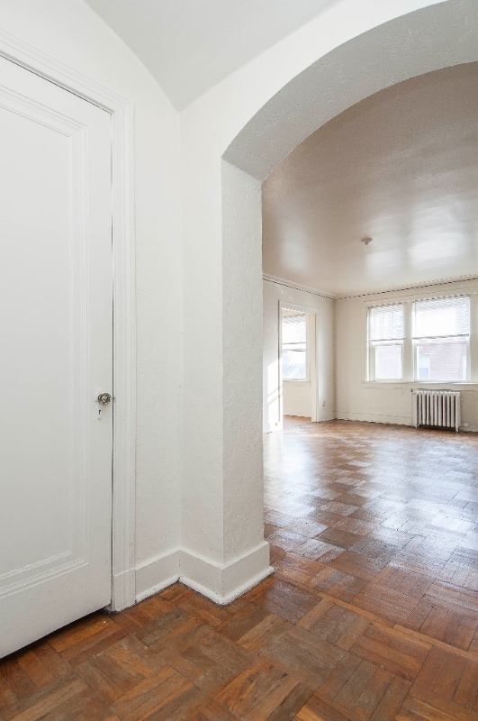 Photo - 5646 Hobart St Unit 4