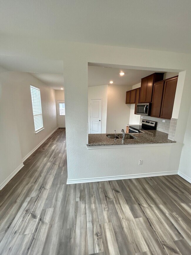 Photo - Beautiful 3-bedroom, 2-bathroom home located in the scenic Canyon Lake, TX