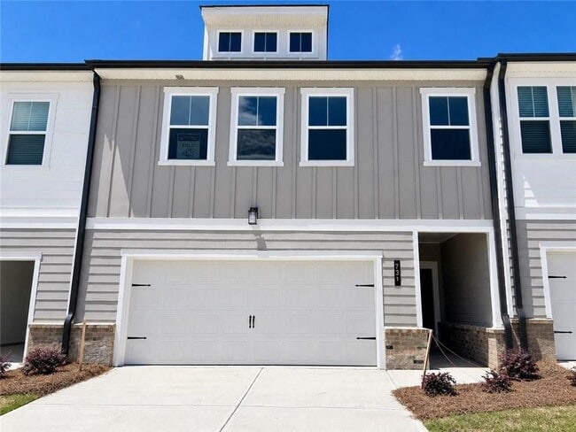 Building Photo - 731 Pt Pl Dr