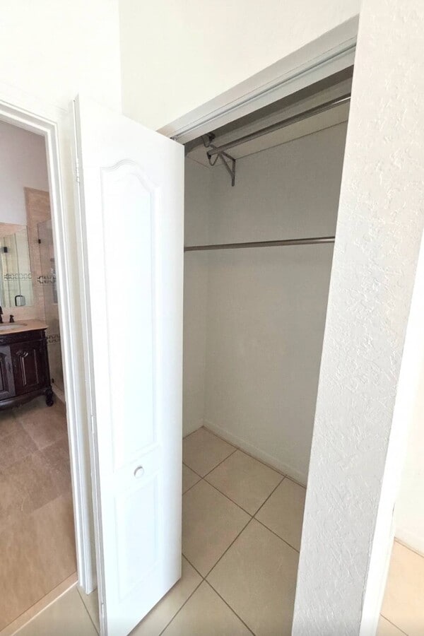 Photo - 3716 NE 22nd Pl