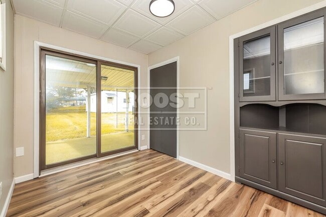 Photo - 1823 Rutland Ave