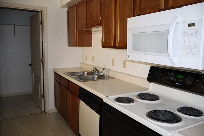 Photo - 506 Columbia Dr Unit 506 Columbia Dr. K