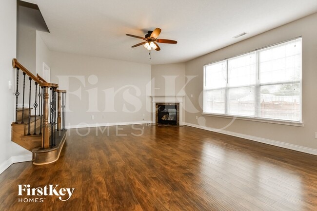 Photo - 1983 Collingwood Dr