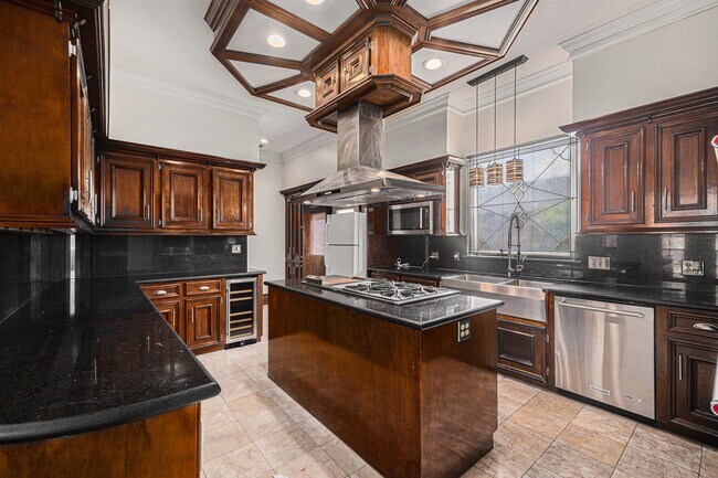 Photo - 7415 Naremore Dr