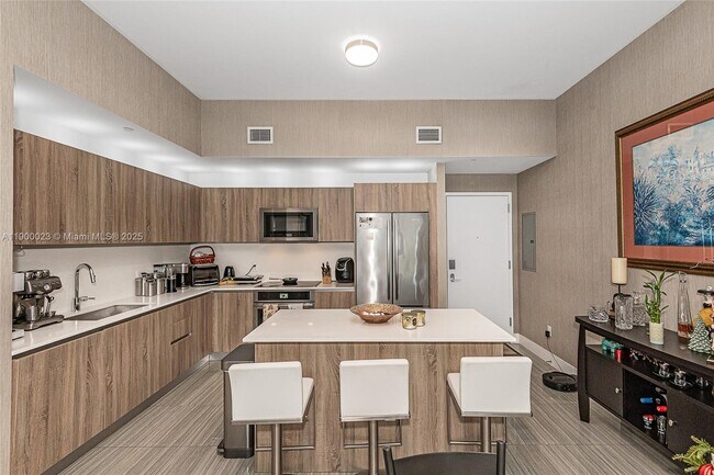 Photo - 2960 NE 207th St Unidad 505