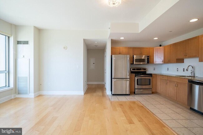 Photo - 901 N Penn St Unit P707