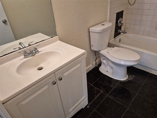 Photo - 10847 Braes Bend Dr