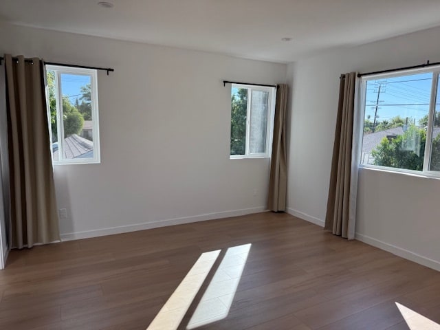 Master bedroom 1 - 18906 Lassen St