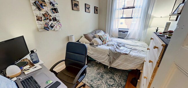 11 Babcock St Unit 3