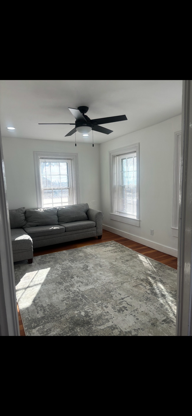Photo - 955 Marquette St Unit 2 (b)