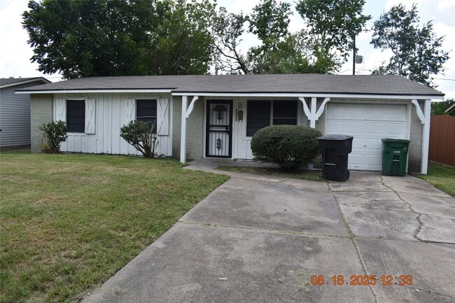 Building Photo - 5234 Grace Point Ln Rental
