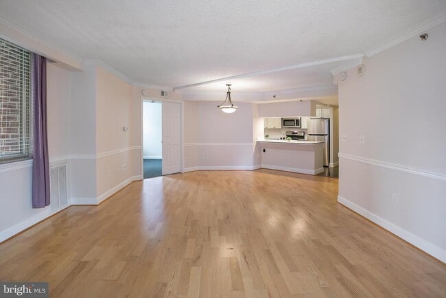 Photo - 1276 N Wayne St Unit 501