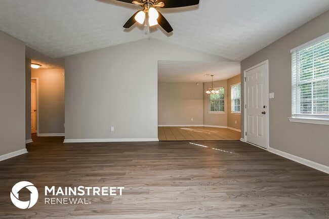 Photo - 571 Rocky Point Rd