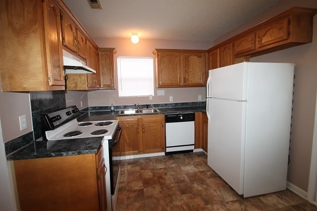 Photo - 1056 Cherry Meadow Ln