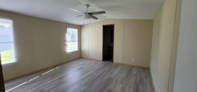 Photo - NEW LISTING!!!! Dont Miss Out
