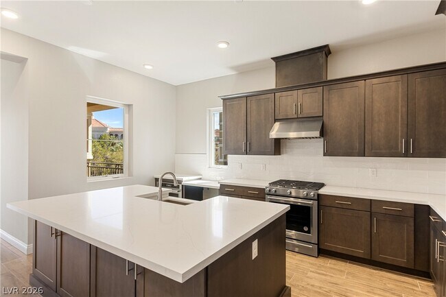 Building Photo - 132 Los Cabos Dr Unit 202