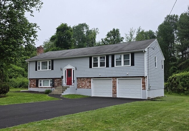 Photo - 4 Hickey Dr House