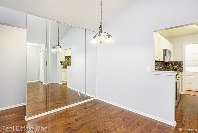 Photo - 44882 Marigold Dr