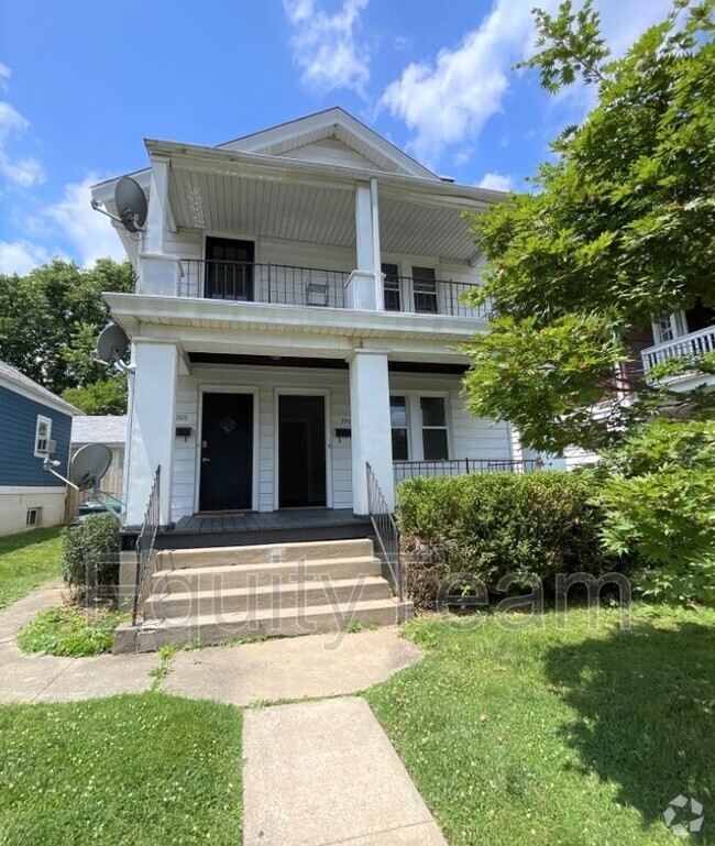 Building Photo - 3907 Isabella Ave Rental