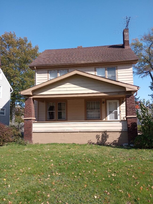 Building Photo - 385 Oak Knoll Ave SE Rental