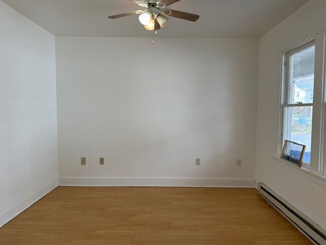 Photo - 126-128 E Spruce St-128 Unit 128