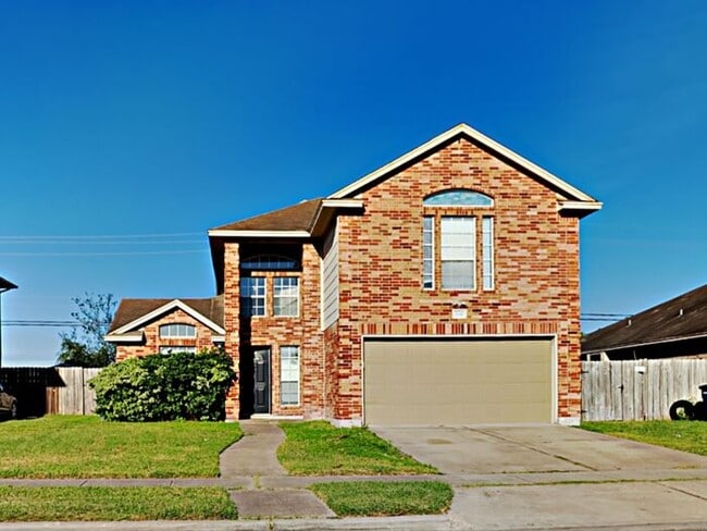 Photo - No Application Fee* *$500 off first months...