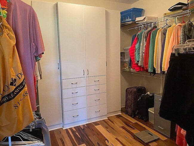 Photo - 27 Lacebark Ln