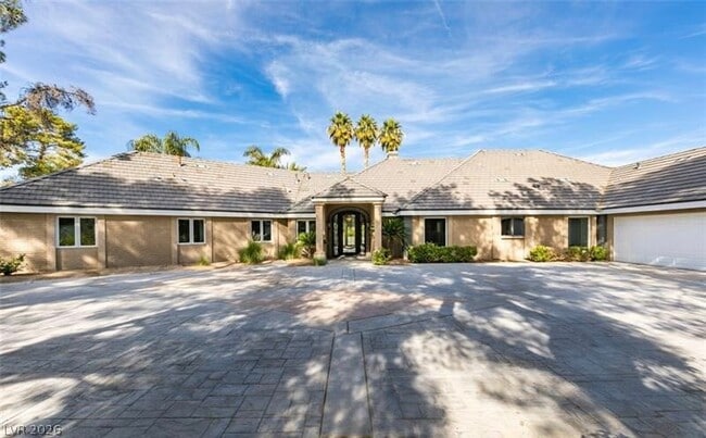 Building Photo - 7258 Loma Alta Cir