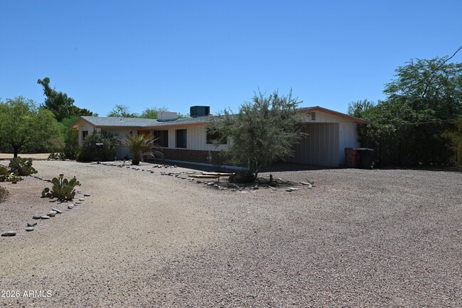 Building Photo - 8339 E Cholla St