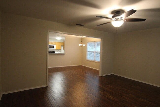 Photo - Beautiful 4 bedroom 2 bath home in Whitehouse - Coming Soon!