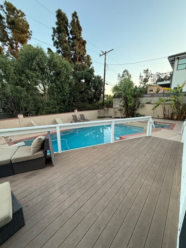 Photo - 2396 Redlands Dr