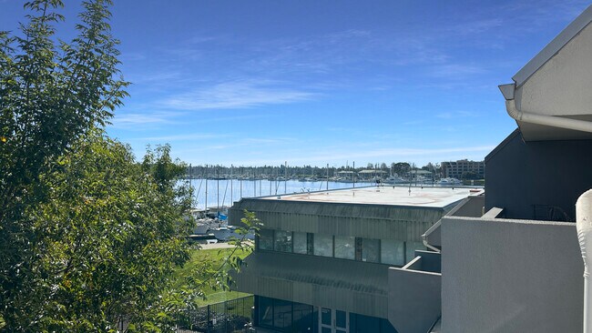 Photo - 7 Embarcadero W Unit 306