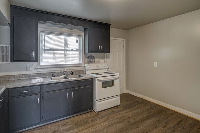 Photo - Remuda Crossing