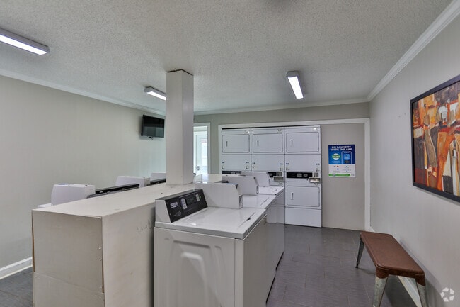 Laundry Facility - Magnolia Ridge Apartments