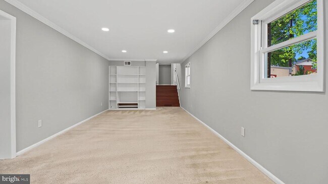 Photo - 11419 Lund Pl