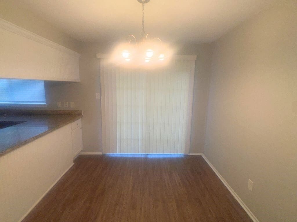 Photo - 2222 Riverford Dr