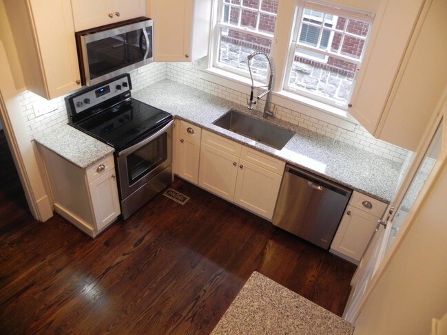 Kitchen 1 - 1509 17th Ave S Unit A