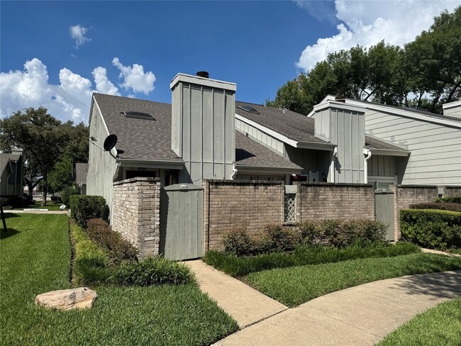 Photo - 12959 Wirevine Ln