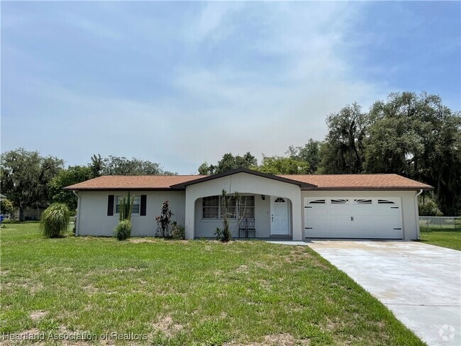 Building Photo - 6116 Candler Terrace Rental