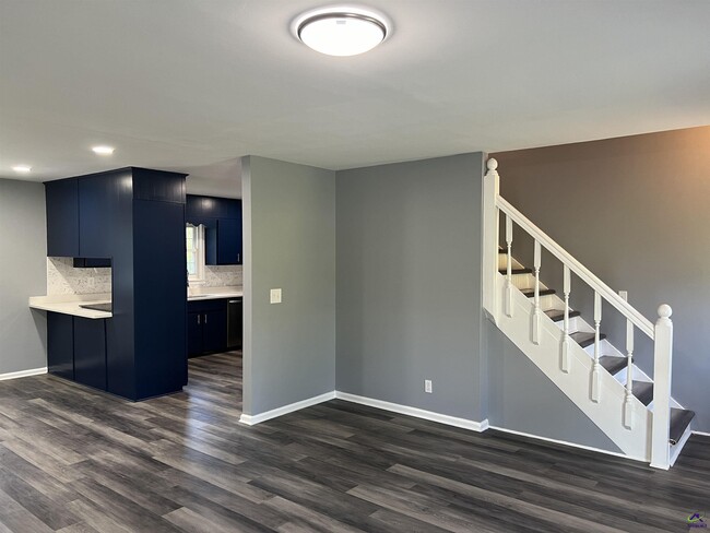 Photo - 3821 Bobby Ct