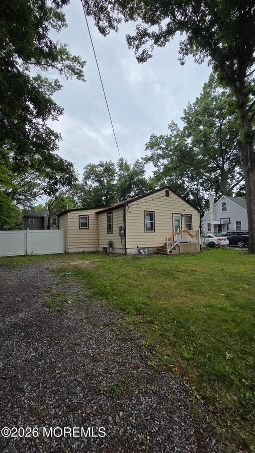 Photo - 61 Cooney Ave