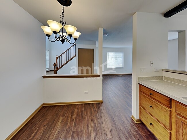 Photo - 544 Springwood Dr